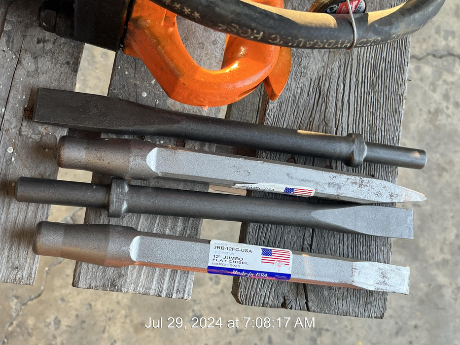 2021 MICHIGAN PNEUMATIC ES-CH3R-TRACKER