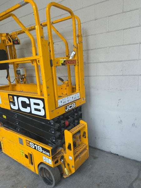 2023 JCB S1930E