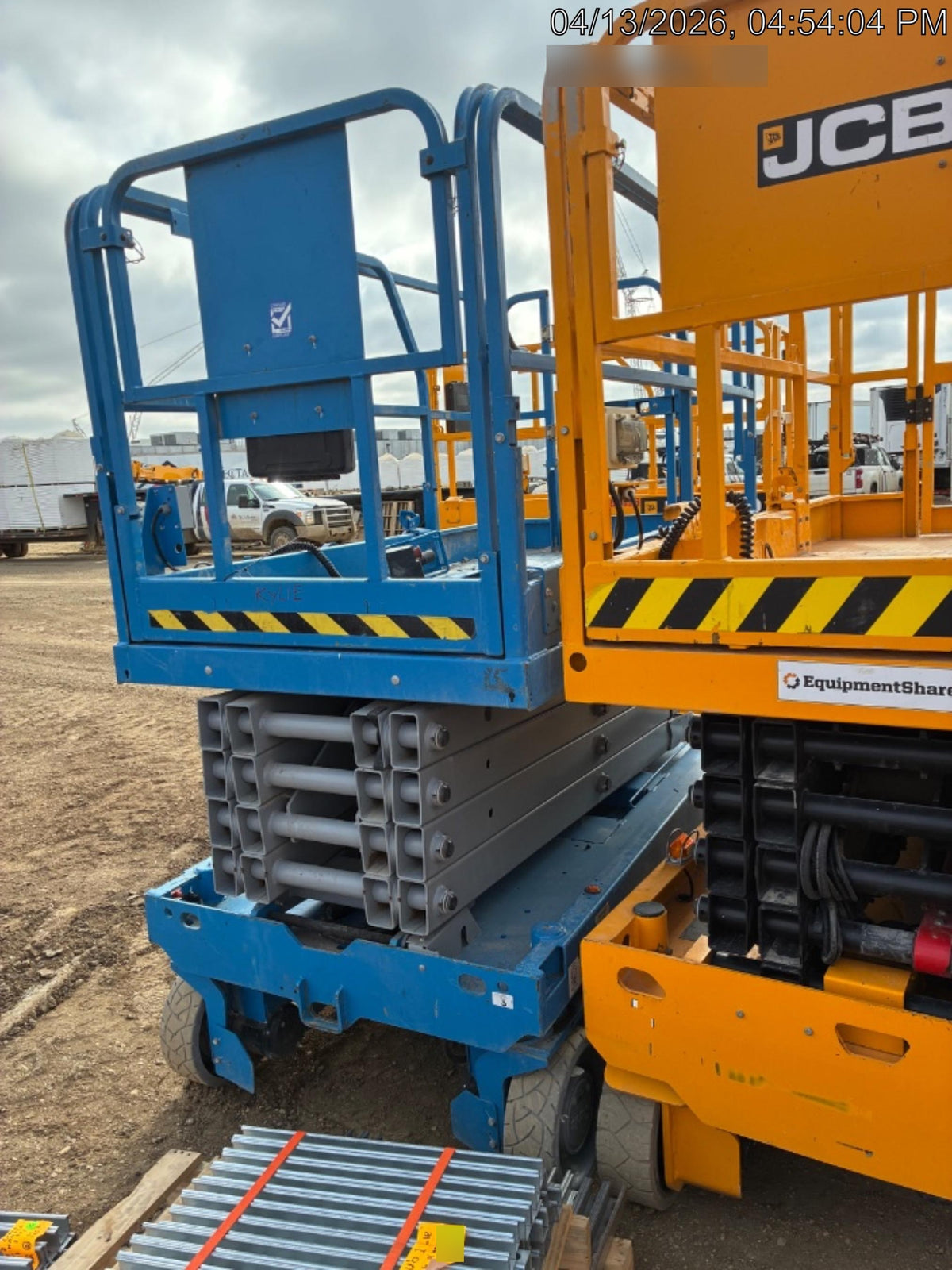 2022 GENIE GS-3246