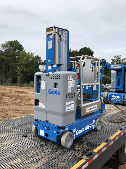 2021 GENIE GR-20