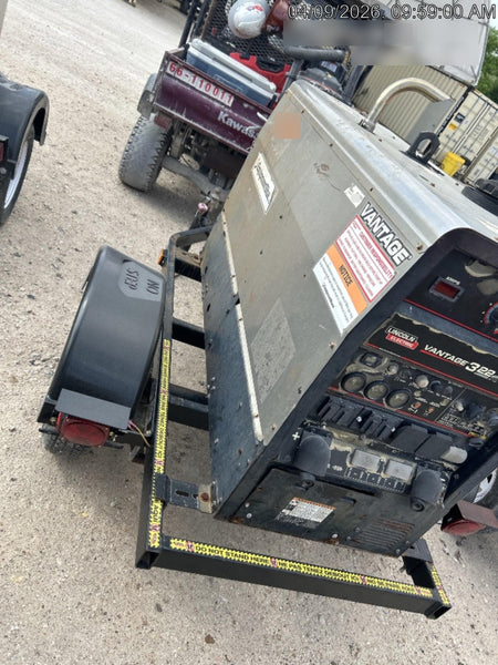 2019 Lincoln Electric Vantage 322 Ready-Pak 3, Two Wheel Trailer, Fender and Light Kit, Cable Rack