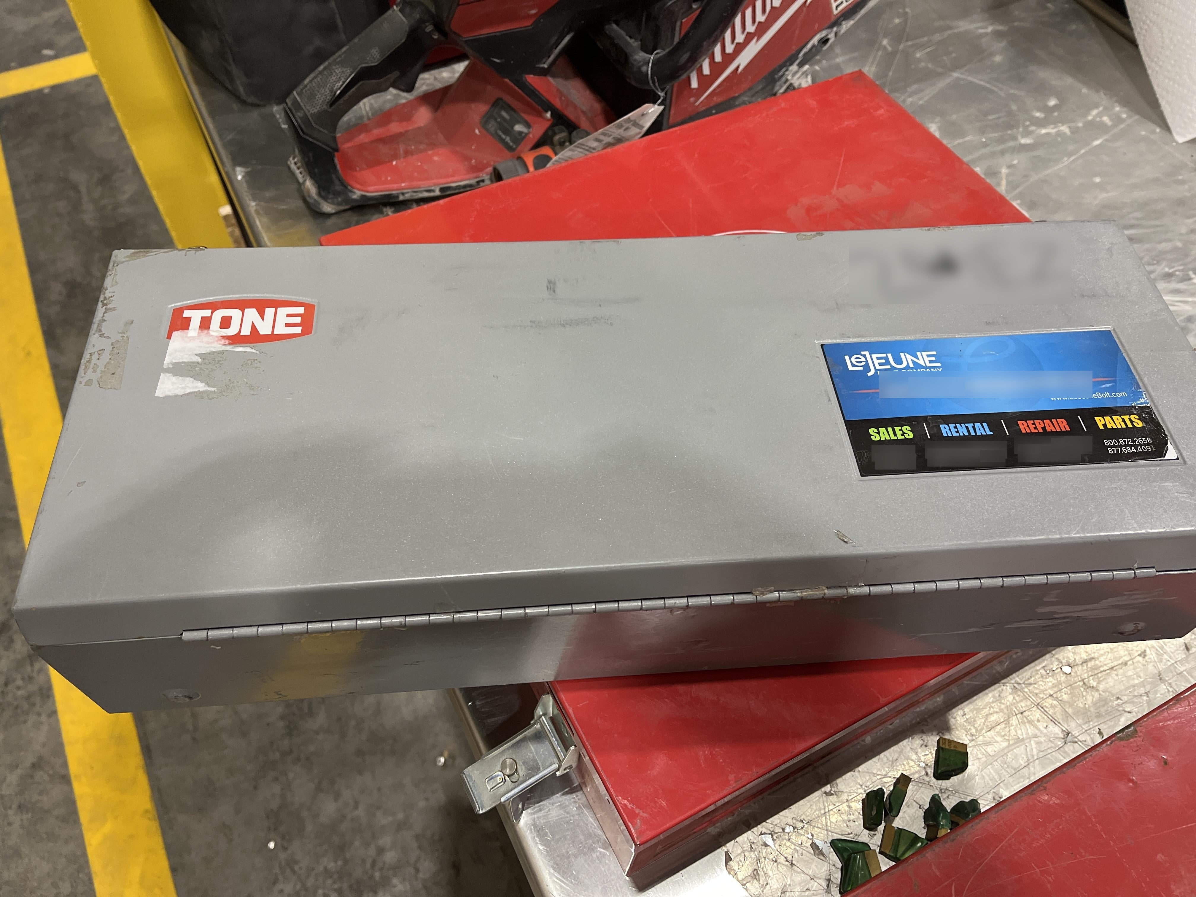 2023 TONE GHC-241EZ
