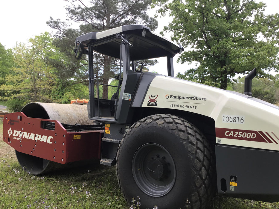 2021 DYNAPAC CA2500D