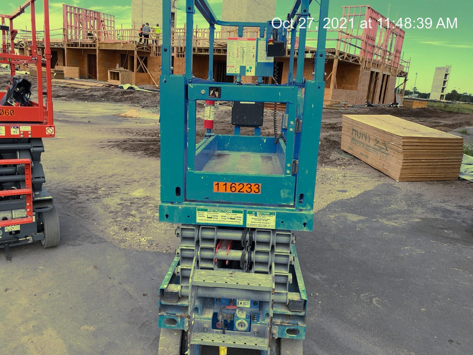 2020 Genie GS-1930 Solid Non Marking Tires, Beacon, Folding rails with half height swing gate