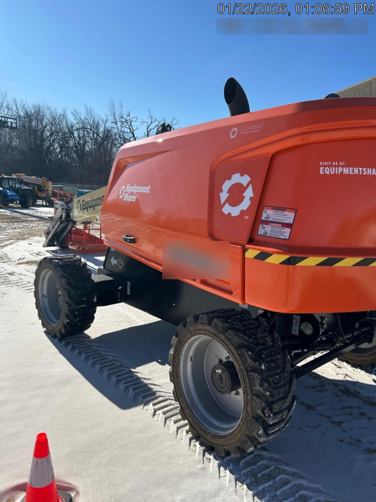 2025 JLG 660SJ