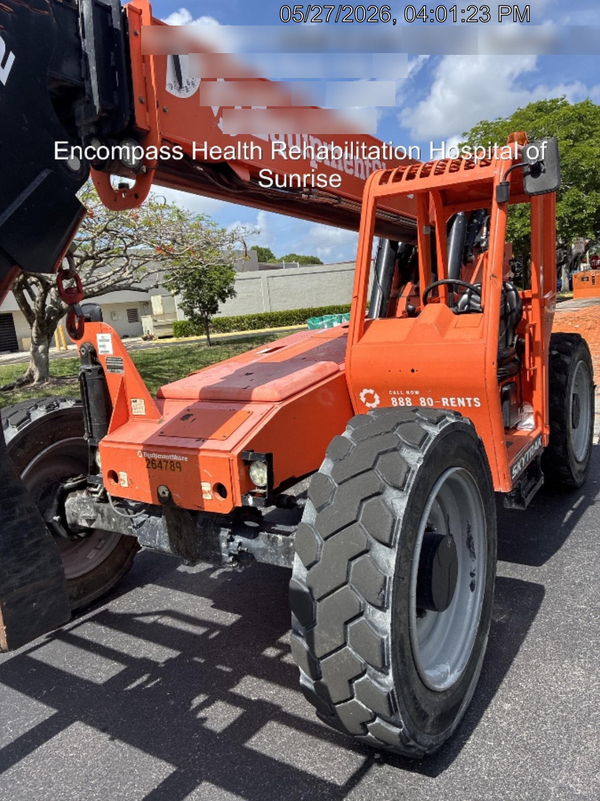 2022 SKYTRAK 8042