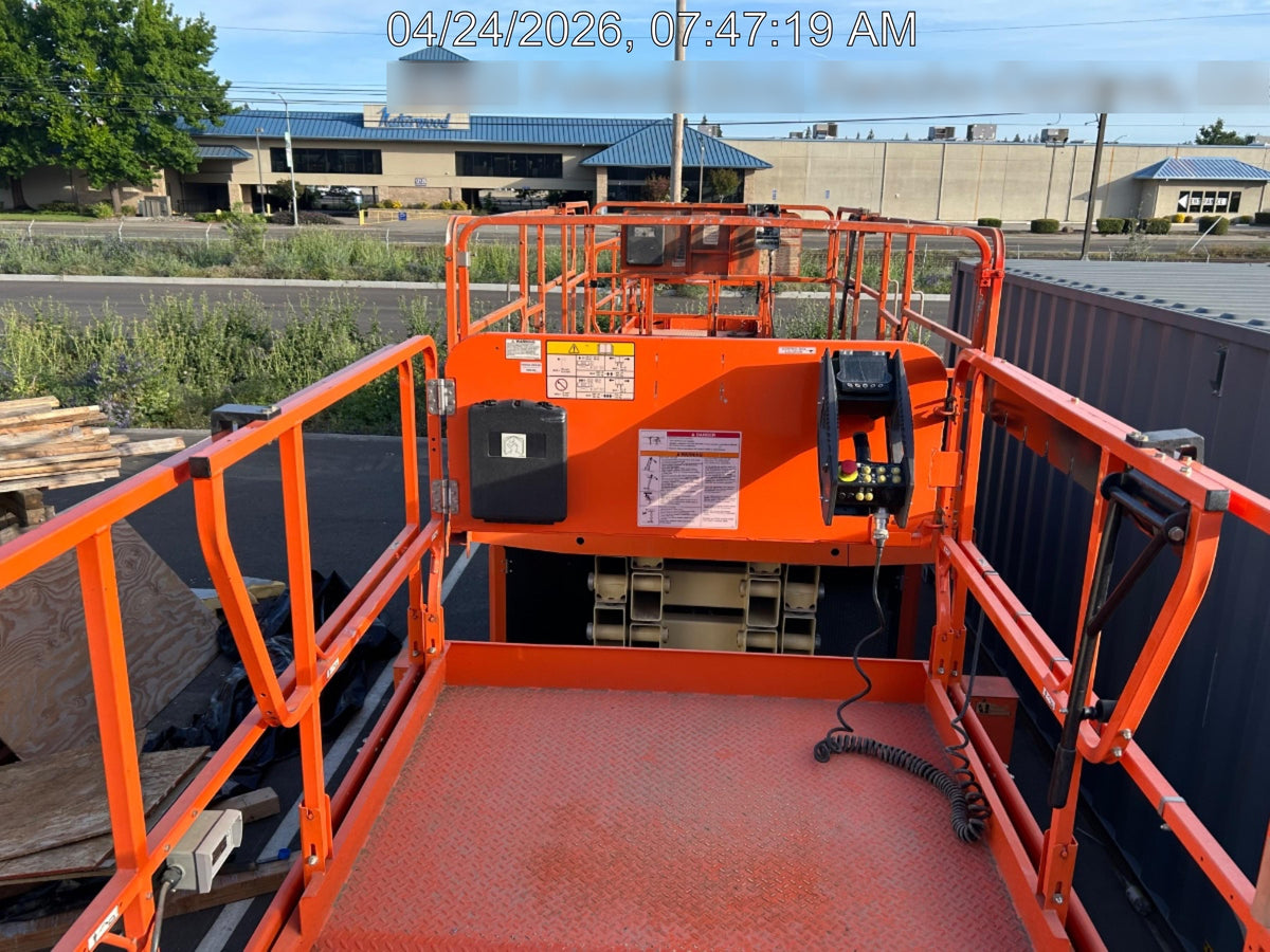 2024 JLG RT4069