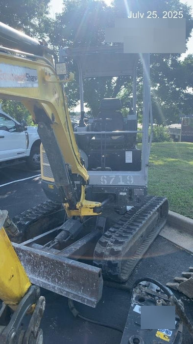 2017 Wacker Neuson EZ28 Wacker Neuson E0506-EZ28-MX - Track/LGD/CAN/VDS/12, 18, 24" Buckets