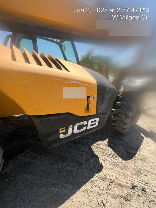 2020 JCB 510-56 Cab/Heat/Air, 74 HP, Solid Tires, STD Worklight, Beacon, Aux Hydraulics, Lifting Eye, Back up Alarm w/66" Carriage/60" Forks