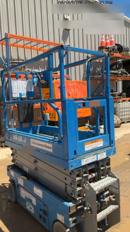 2020 Genie GS-1930 Solid Non Marking Tires, Beacon, Folding rails with half height swing gate