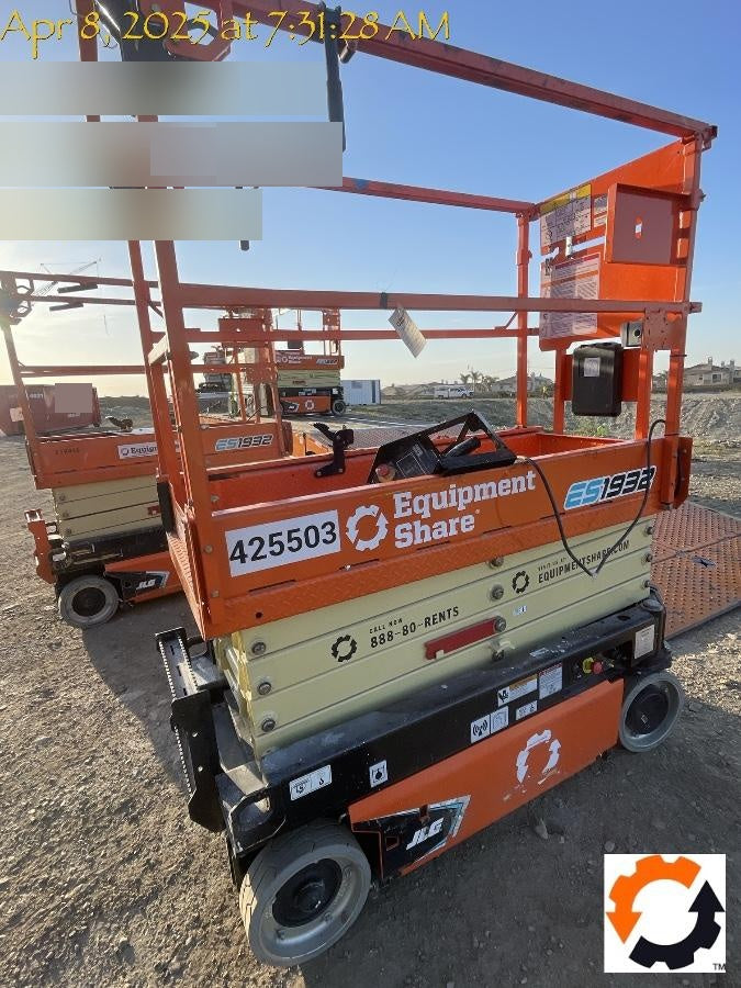 2024 JLG ES1932