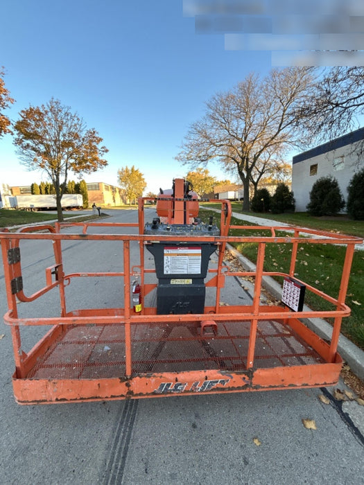 2019 JLG 460SJ