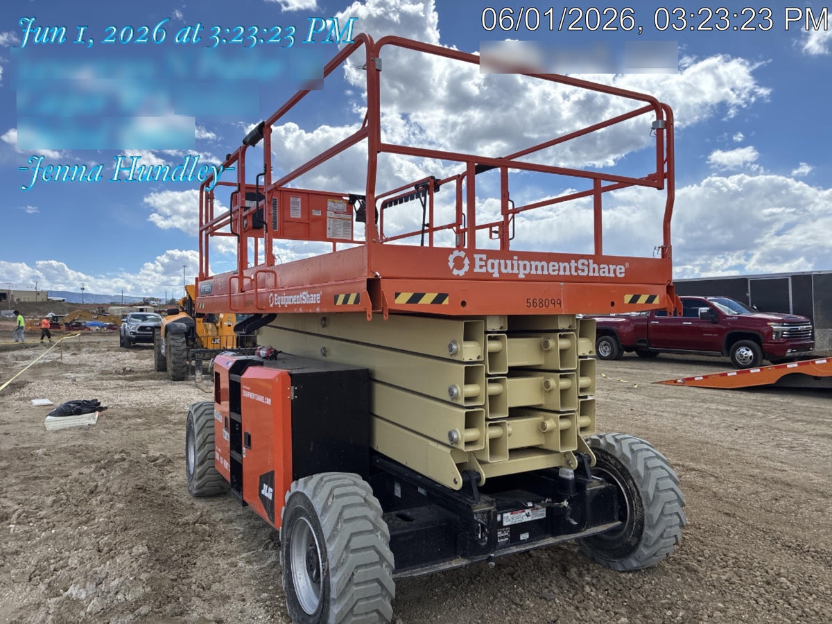 2025 JLG RT4394