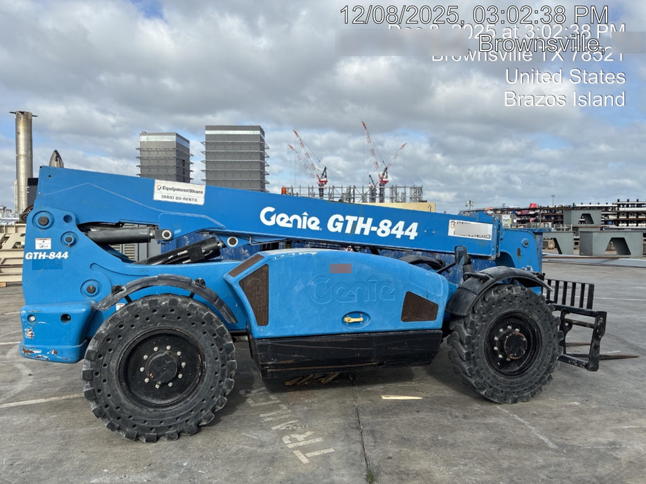2018 Genie GTH-844 Genie GTH-844 w/Open ROPS, Solid Tires, beacon/work lights, 60" carriage/forks