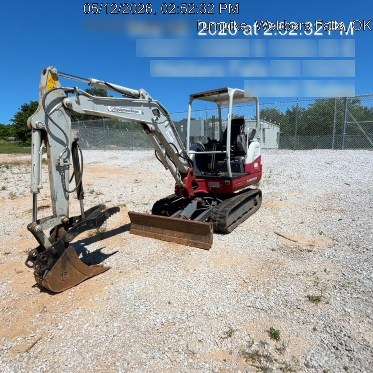 2022 TAKEUCHI TB235-2R