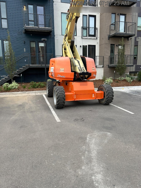 2019 JLG 660SJ