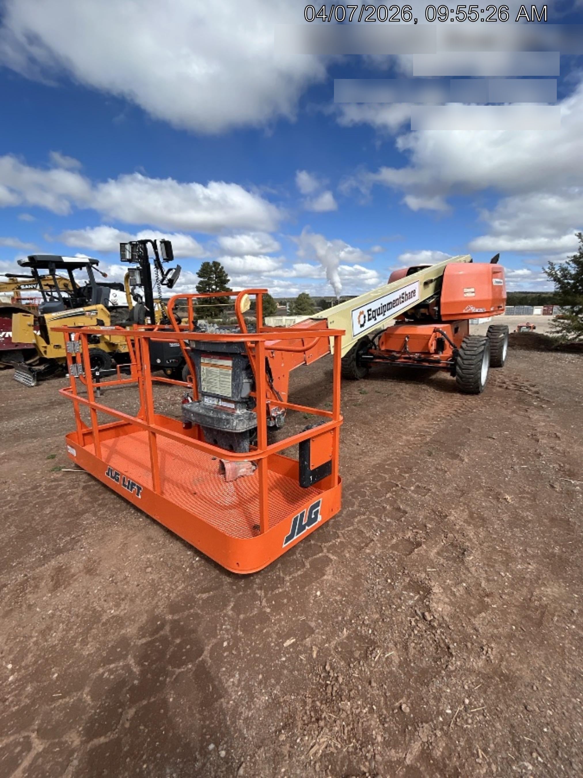2021 JLG 600S