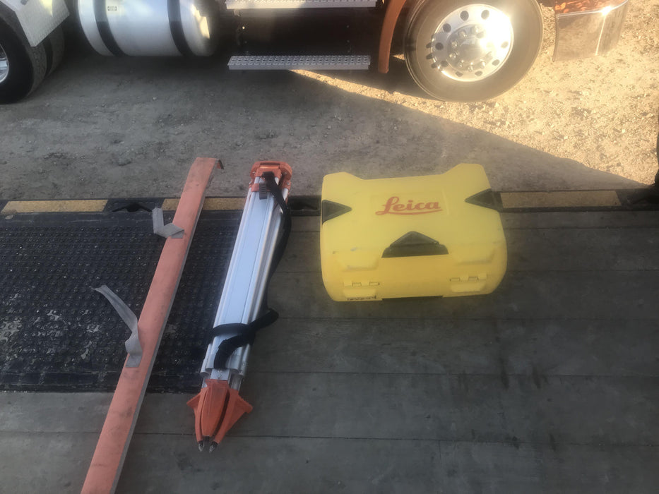 2020 LEICA Rugby 610