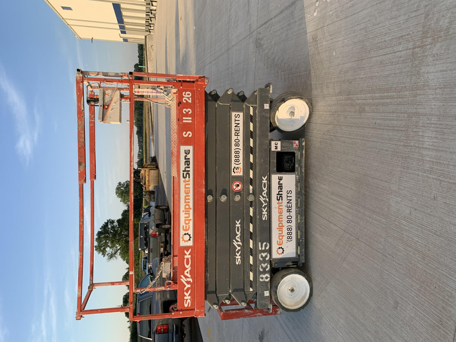 2018 Skyjack SJIII-3226 Skyjack SJIII3226 Scissor Lift w/Trojan Batteries