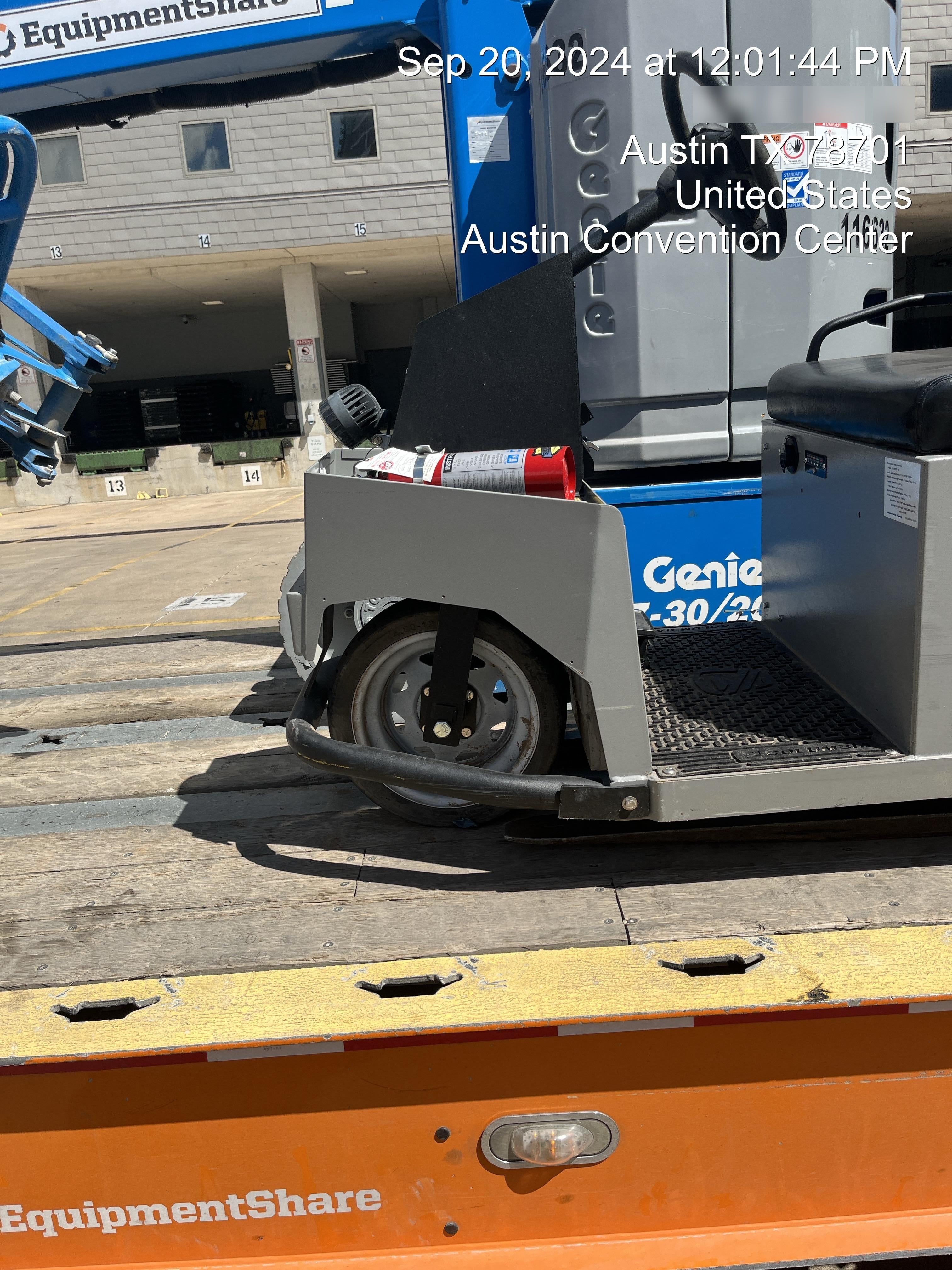 2022 COLUMBIA Expediter