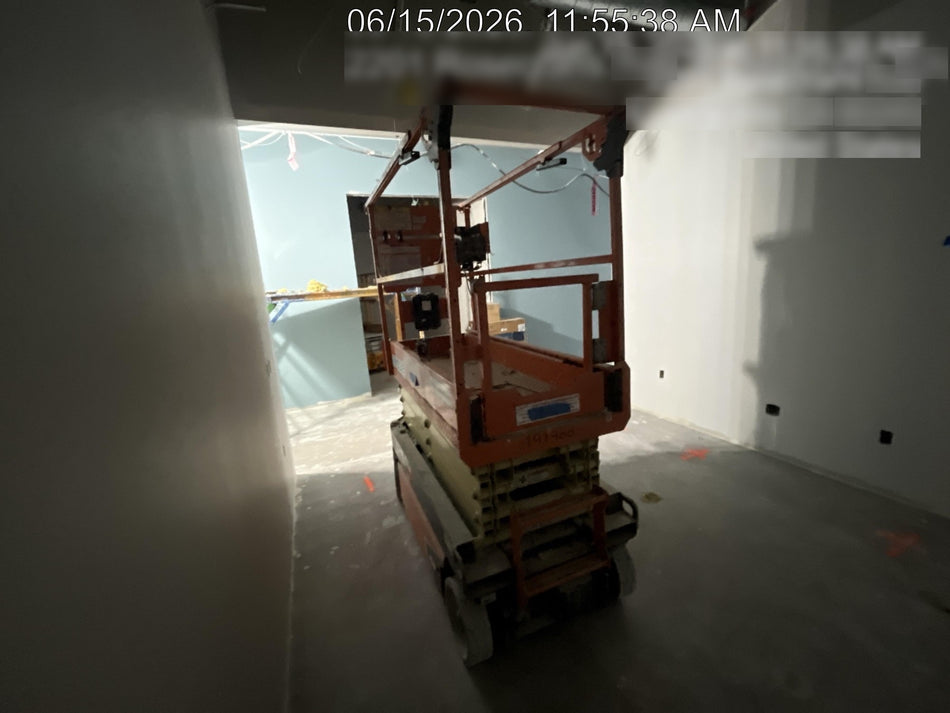 2021 JLG ES1932