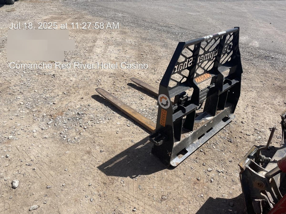 2022 PALADIN 48" Pallet Forks - Paladin
