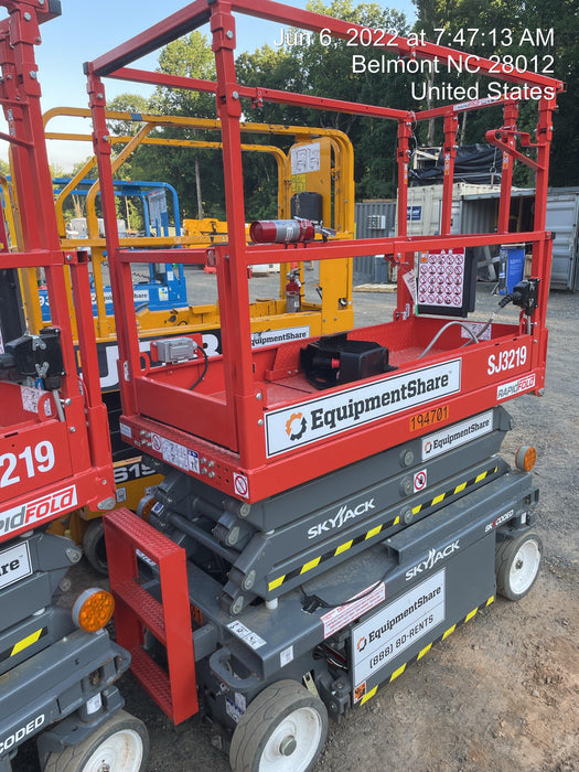 2021 SKYJACK SJ3219