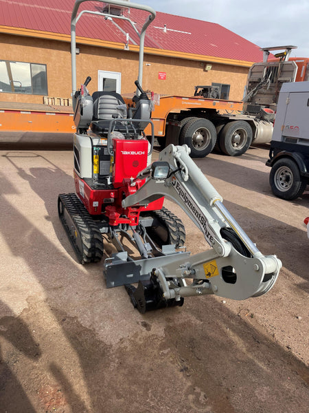 2022 TAKEUCHI TB210R