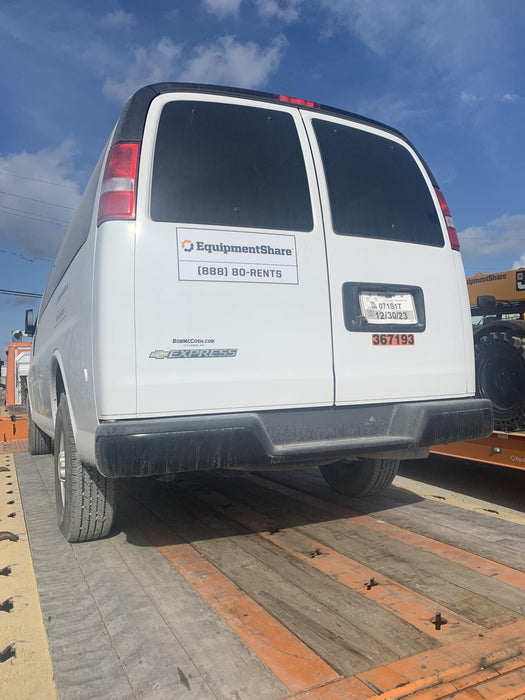 2023 CHEVROLET Express Van - Rental