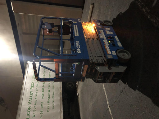 2019 Genie GS-1930 Half Height Swing Gate, 800W Inverter