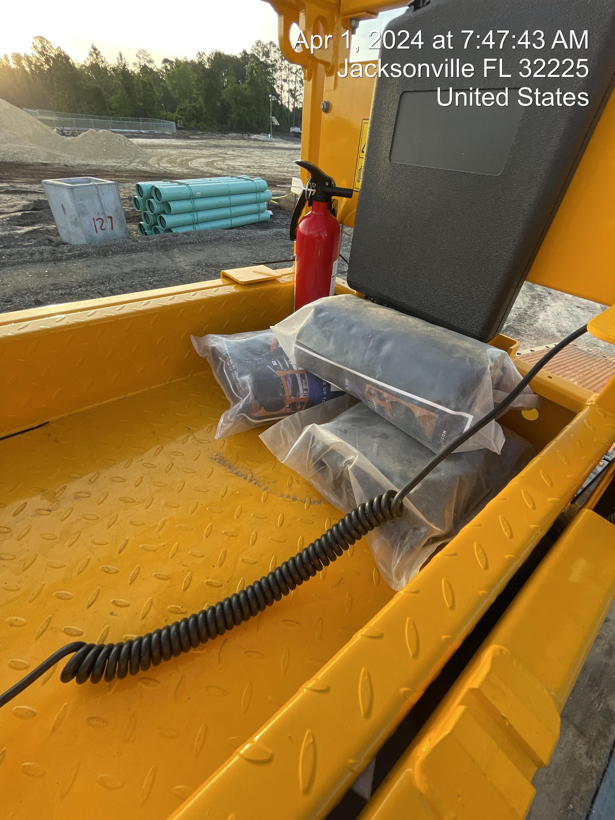 2024 JCB S1932E