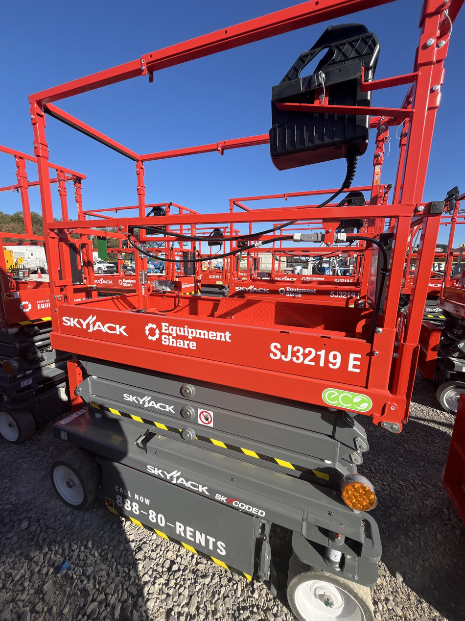 2024 Skyjack SJ3219 Electric Drive, Sld NM Tires, DBcns, RFRails, Power to Platform, T3 + Access Control