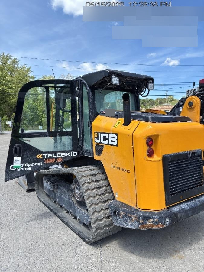 2024 JCB 3TS-8T
