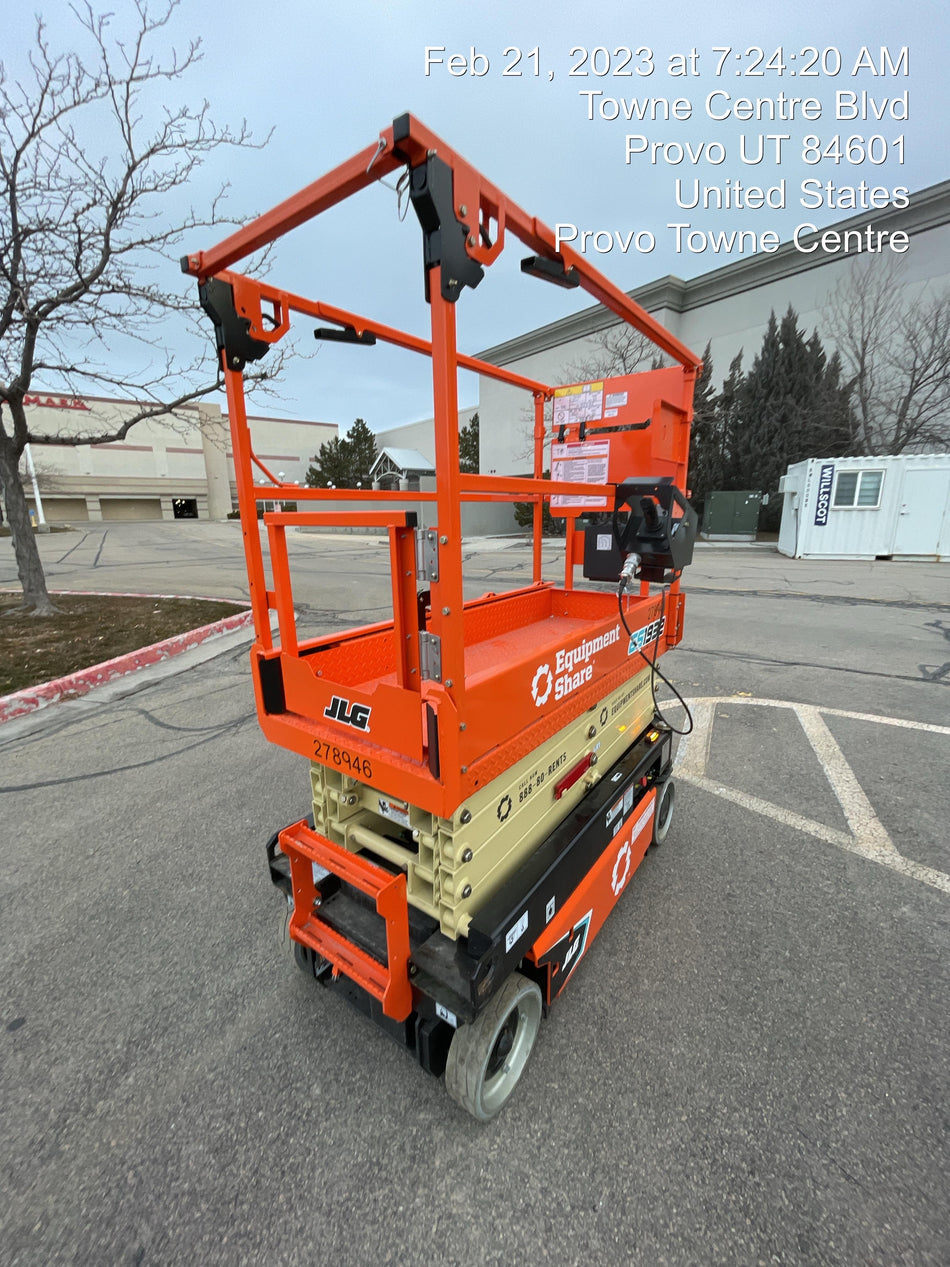 2022 JLG ES1932