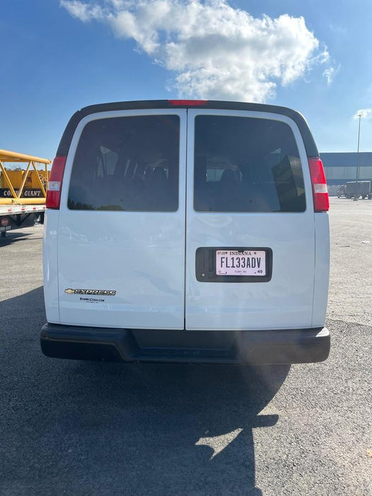 2023 CHEVROLET Express Van - Rental