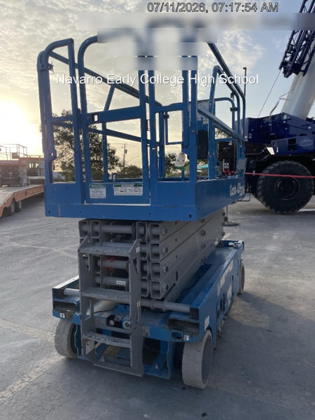 2018 GENIE GS-3246