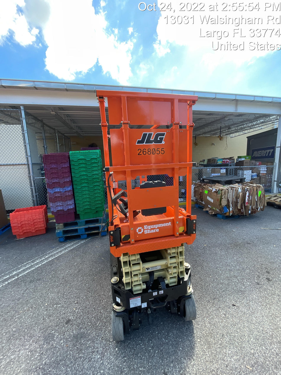 2022 JLG ES1932