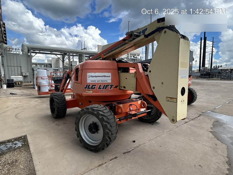 2019 JLG 600AJ