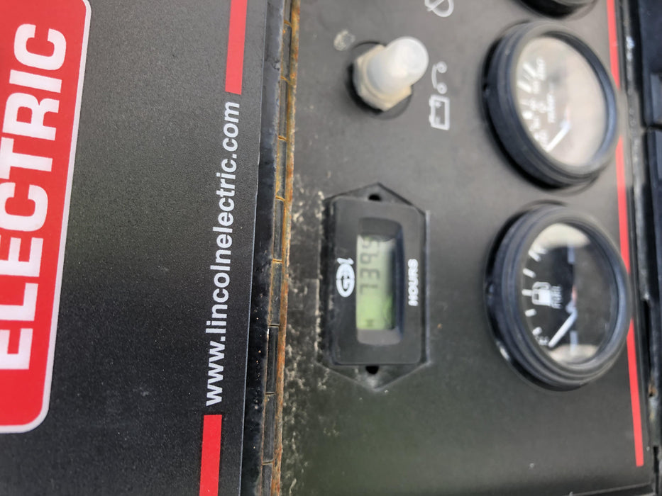 2019 Lincoln Electric Vantage 322 Ready-Pak 3, Two Wheel Trailer, Fender and Light Kit, Cable Rack