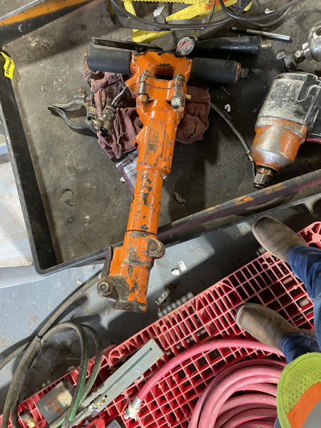 2021 MICHIGAN PNEUMATIC MP-30-1
