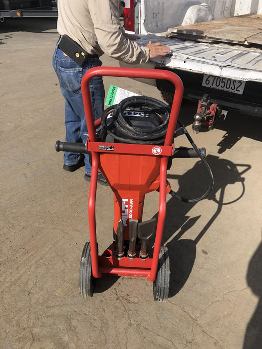 2023 HILTI TE 3000-AVR