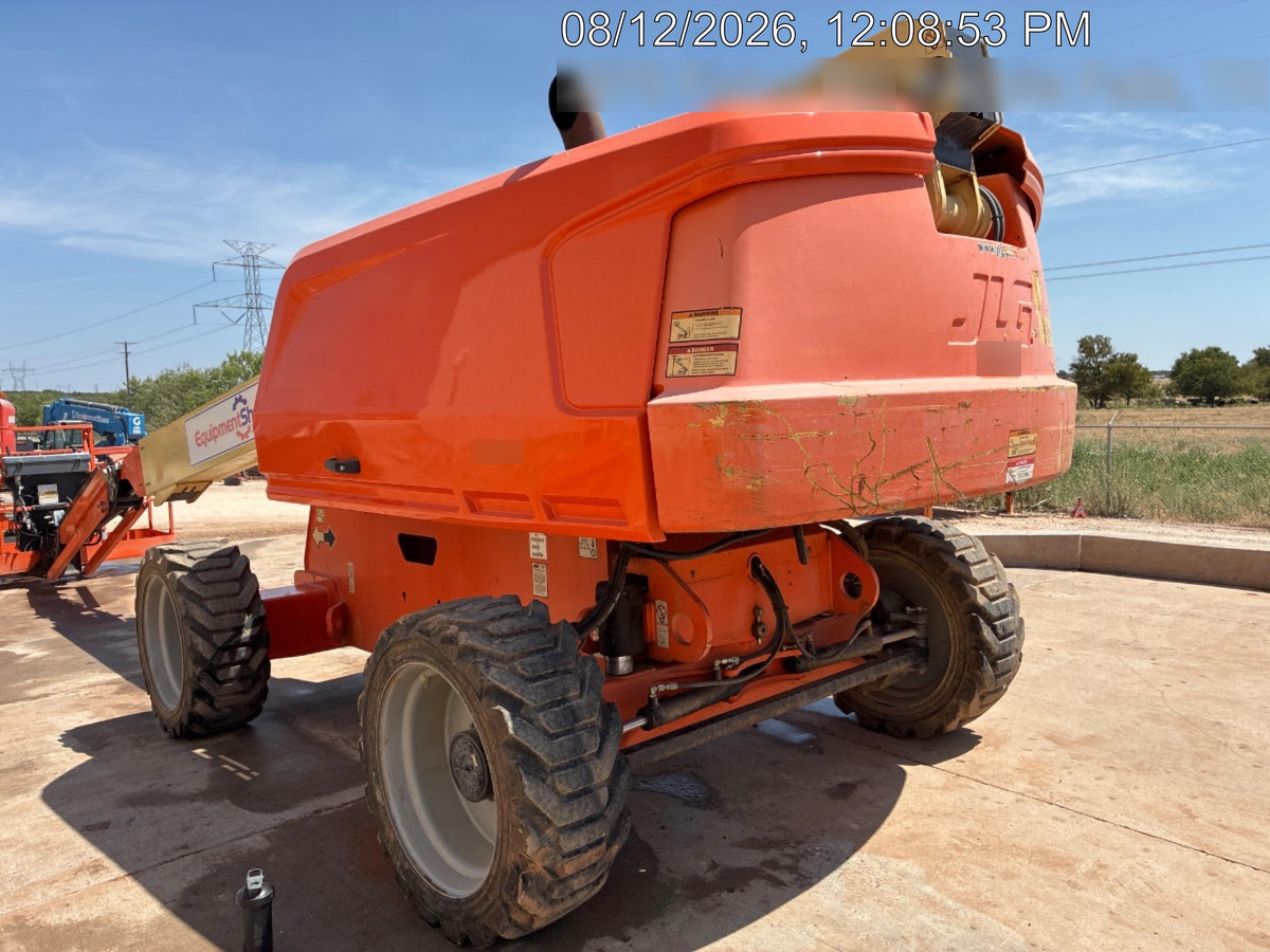 2019 JLG 660SJ