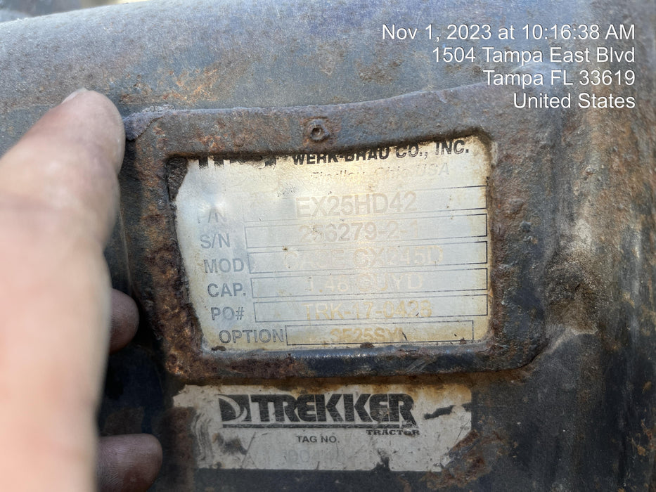 2017 WERK-BRAU 42" HD Bucket - Werk-Brau