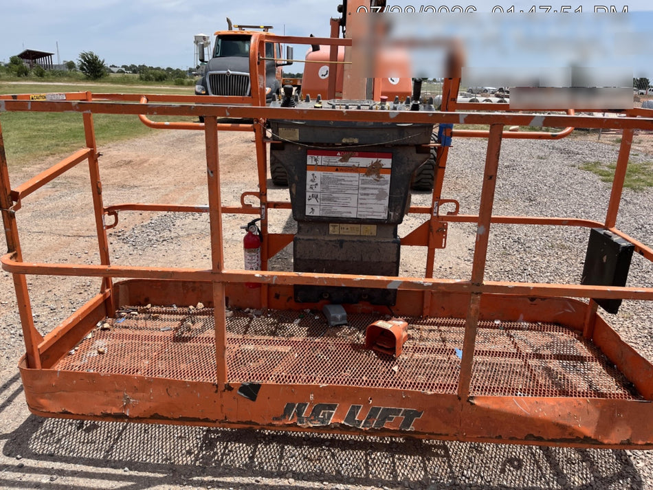 2019 JLG 460SJ