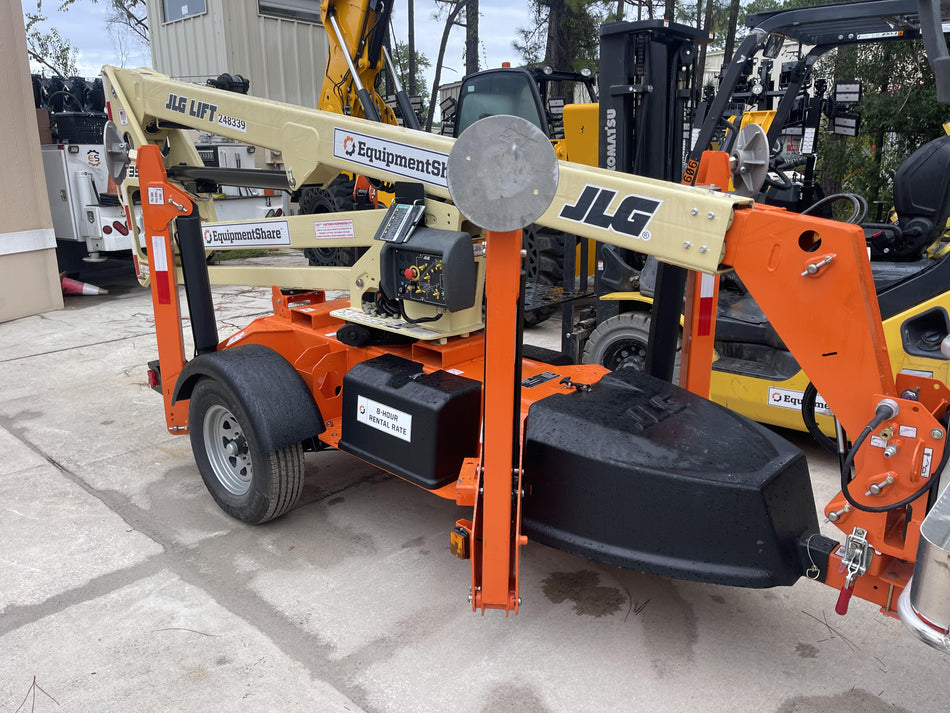 2022 JLG T350