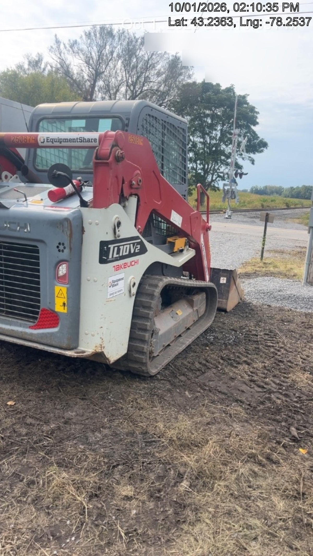 2022 TAKEUCHI TL10V2-CR