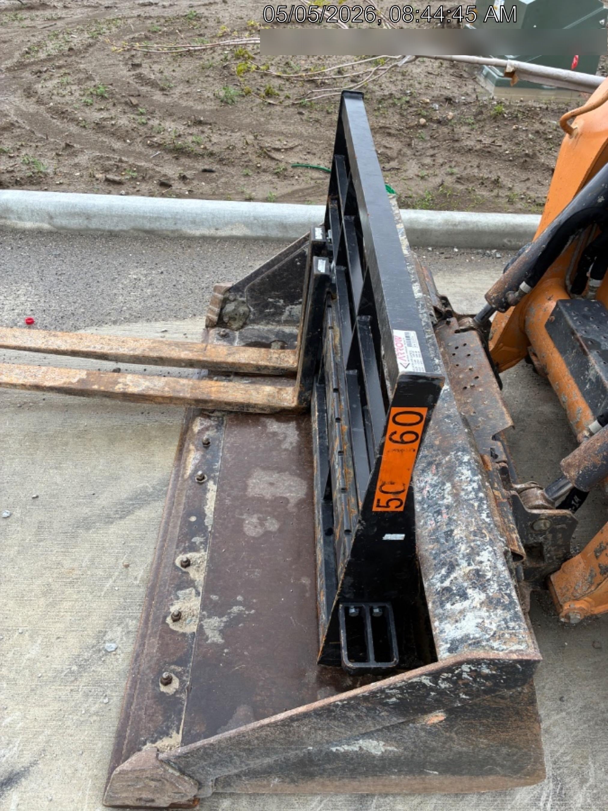 2025 ARROW MATERIAL HANDLING F5100CB