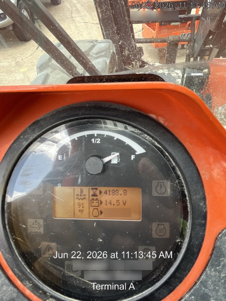 2021 SKYTRAK 10054