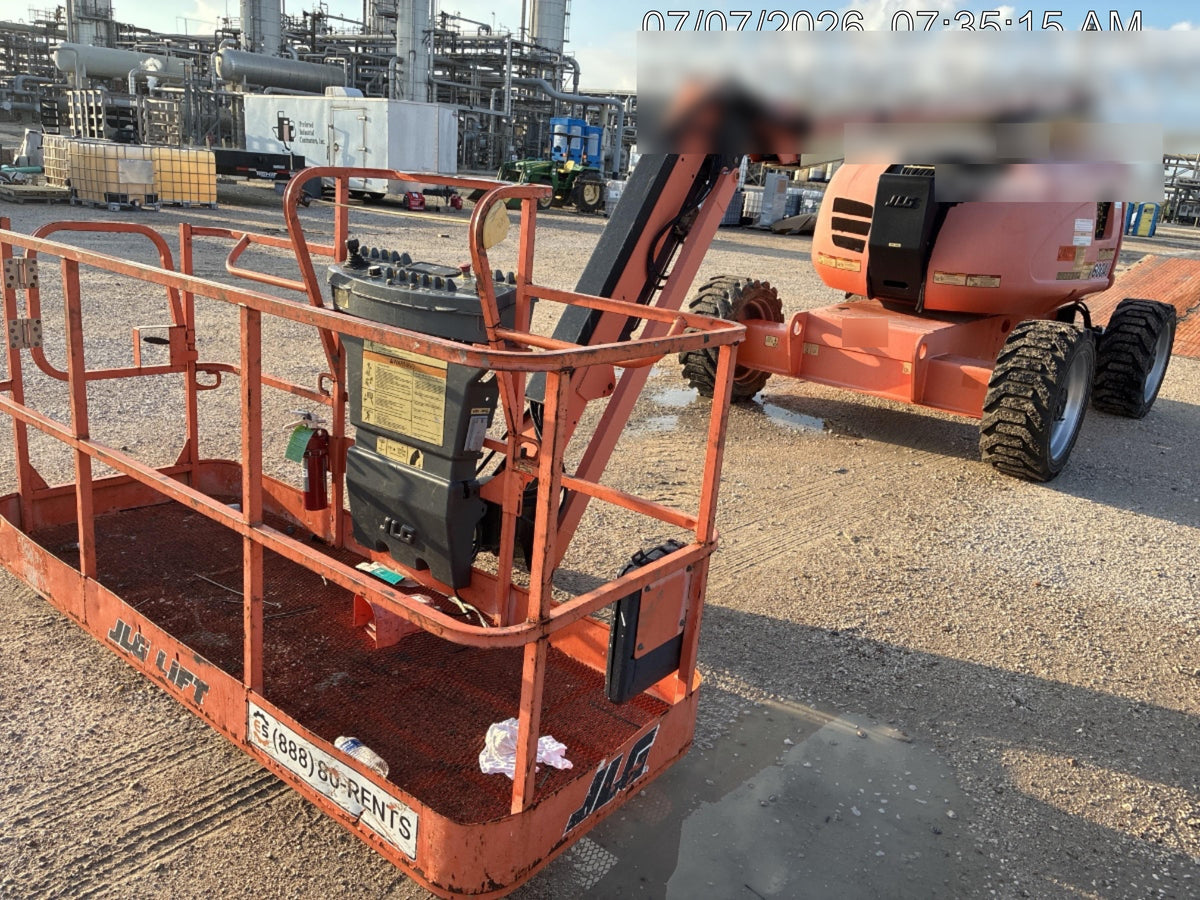 2019 JLG 600AJ