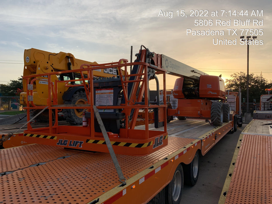 2022 JLG 660SJ